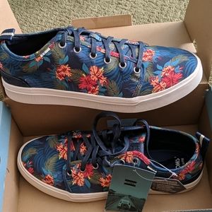 Toms Travel Lite Low Tropical Sneakers 8.5